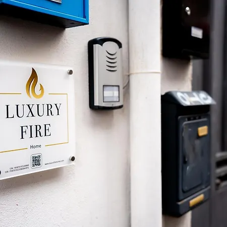 게스트하우스 Luxury Fire -